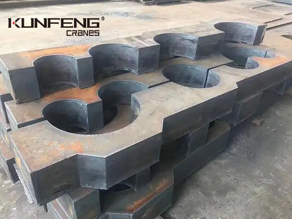 Grade E shipbuilding steel plate