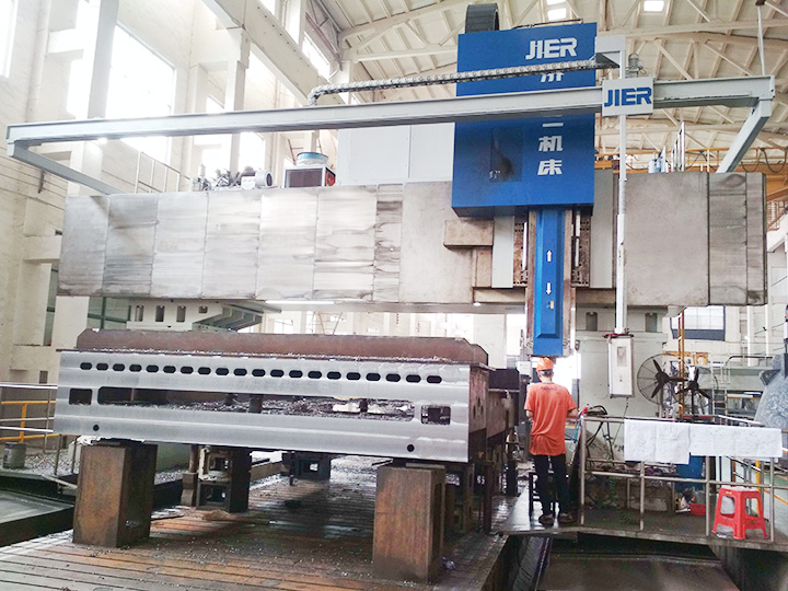 13M CNC Gantry Center